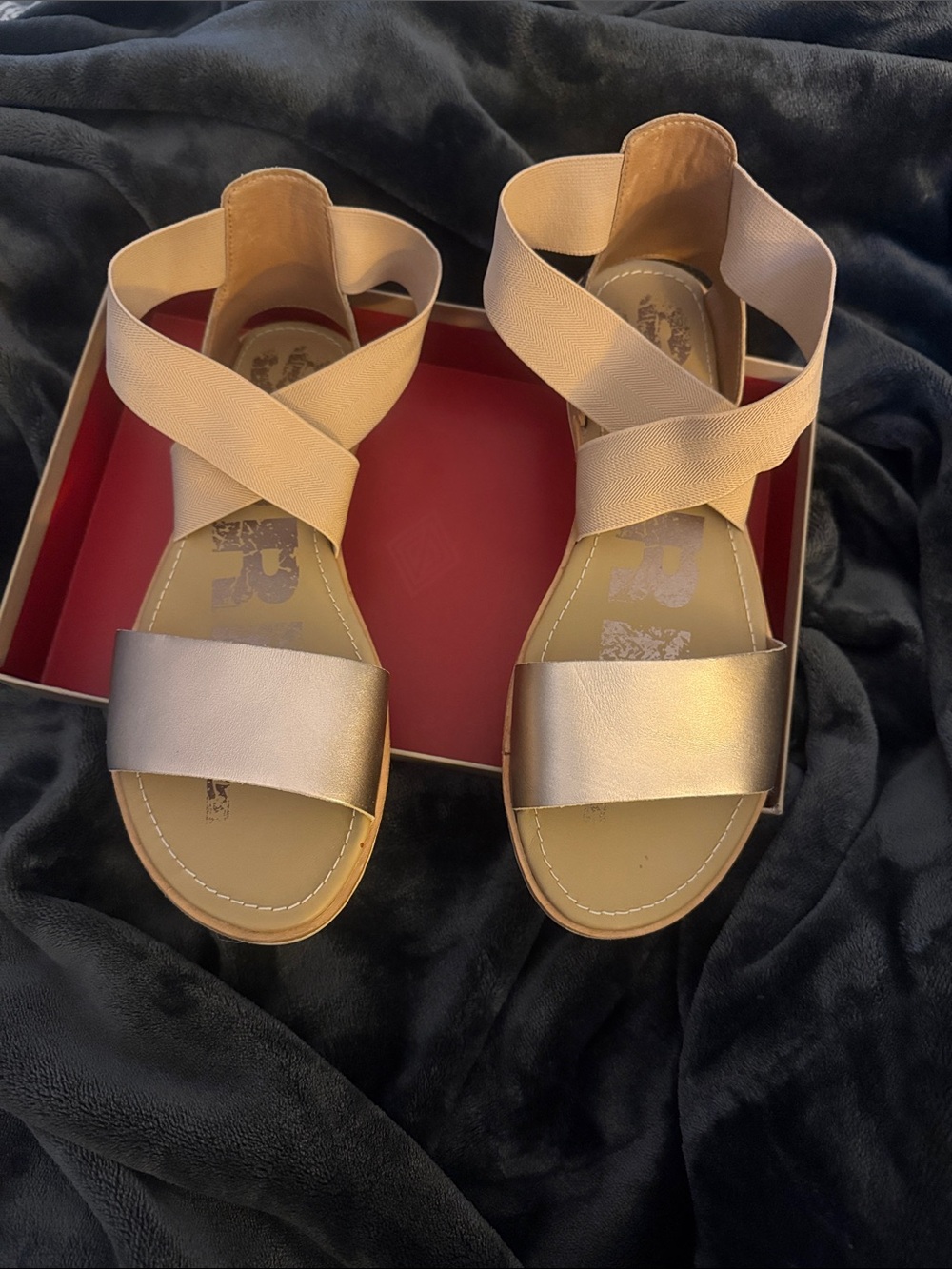 Sorel Rose Gold and Cream Crisscross Elastic Sandals